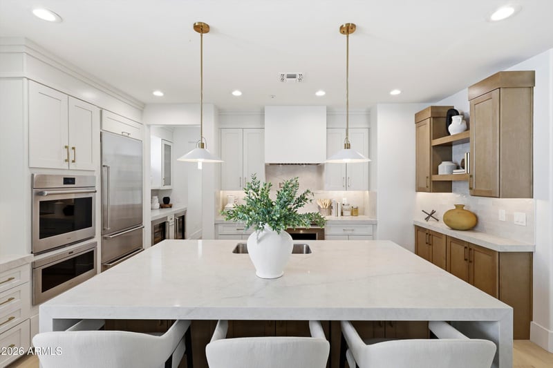 1360 S Mulberry St, Gilbert, AZ 85296