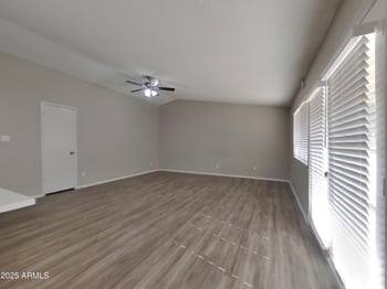 13601 41st St, Phoenix, AZ 85032