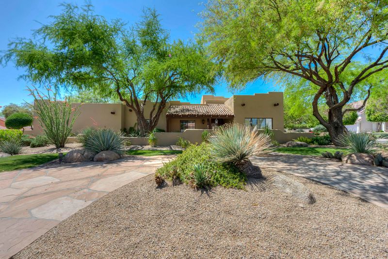 13602 S 33rd St, Phoenix, AZ 85044