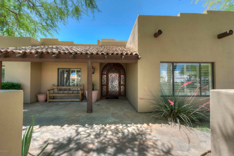 13602 S 33rd St, Phoenix, AZ 85044
