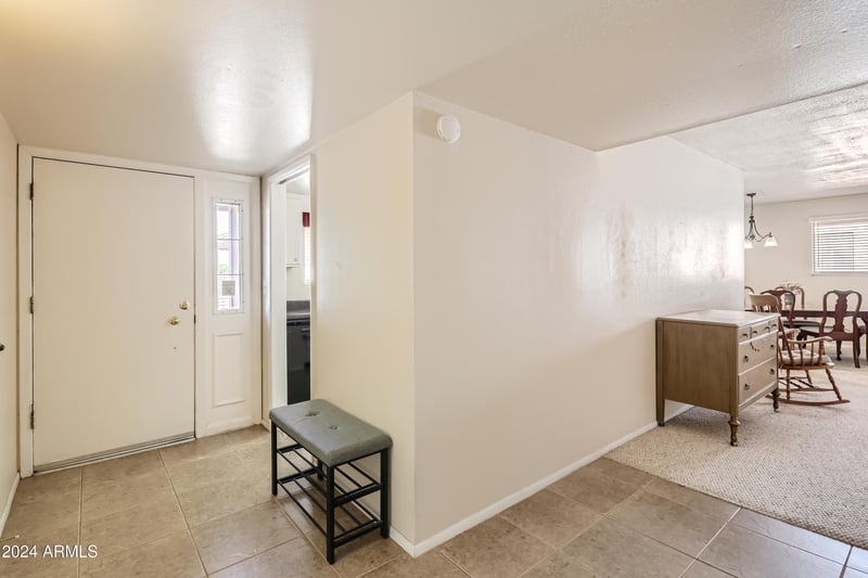 13605 Redwood Dr, Sun City, AZ 85351