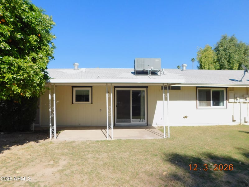 13606 Redwood Dr, Sun City, AZ 85351