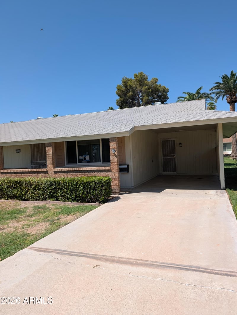 13606 Redwood Dr, Sun City, AZ 85351