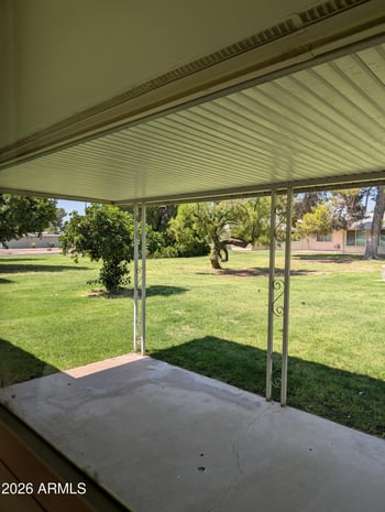 13606 Redwood Dr, Sun City, AZ 85351