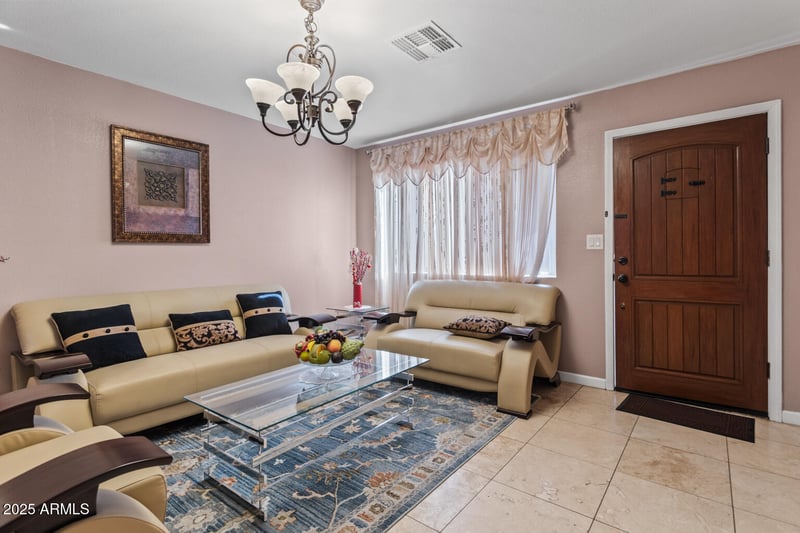 13608 33rd Ave, Phoenix, AZ 85029