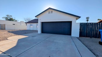 13608 40th Dr, Phoenix, AZ 85029