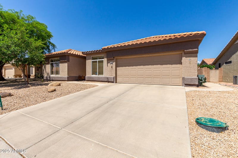 13608 White Rock Dr, Sun City West, AZ 85375