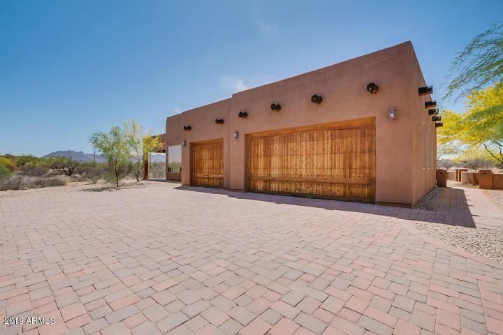 13609 E Monument Dr, Scottsdale, AZ 85262