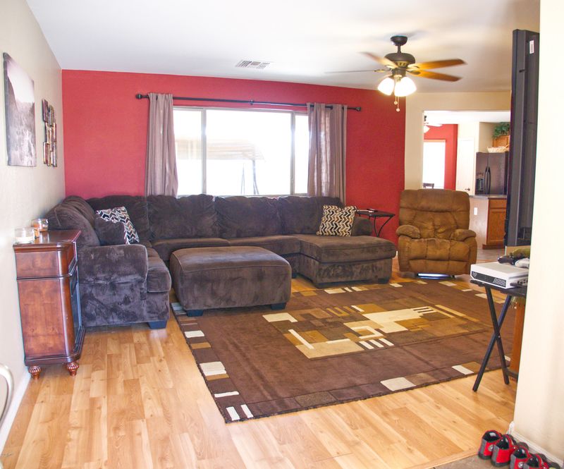 1361 E Ryan Rd, San Tan Valley, AZ 85140