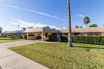 13610 Hawthorn Dr, Sun City, AZ 85351