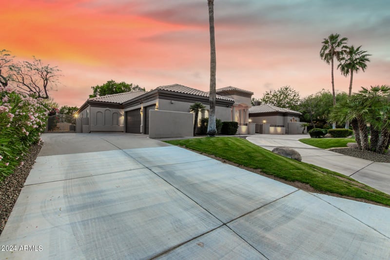 13610 S 34th St, Phoenix, AZ 85044