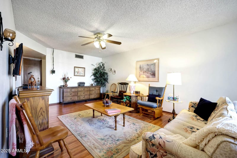 13611 98th Ave #C, Sun City, AZ 85351