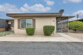 13611 98th Ave #D, Sun City, AZ 85351