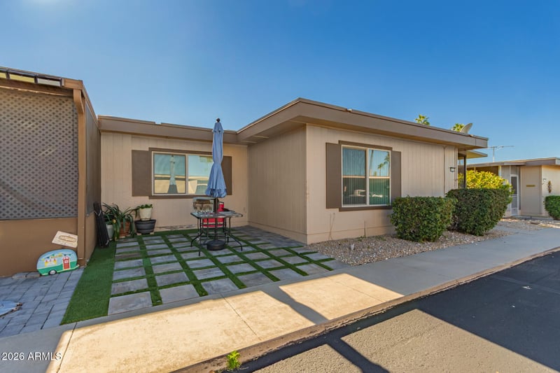 13611 98th Ave #D, Sun City, AZ 85351