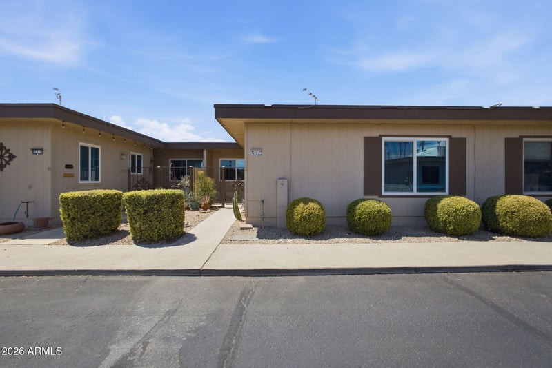 13611 98th Ave #F, Sun City, AZ 85351