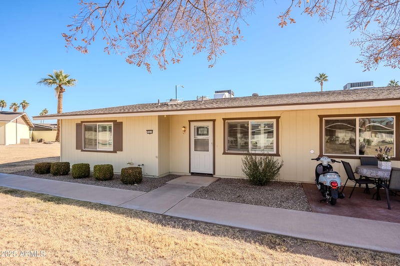 13611 Newcastle Dr, Sun City, AZ 85351