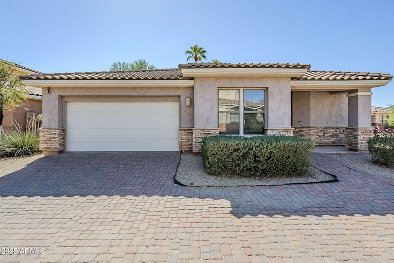 13613 Cypress St, Goodyear, AZ 85395