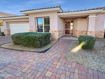 13613 Cypress St, Goodyear, AZ 85395