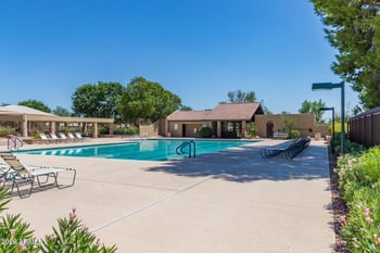 13613 37th St, Phoenix, AZ 85044