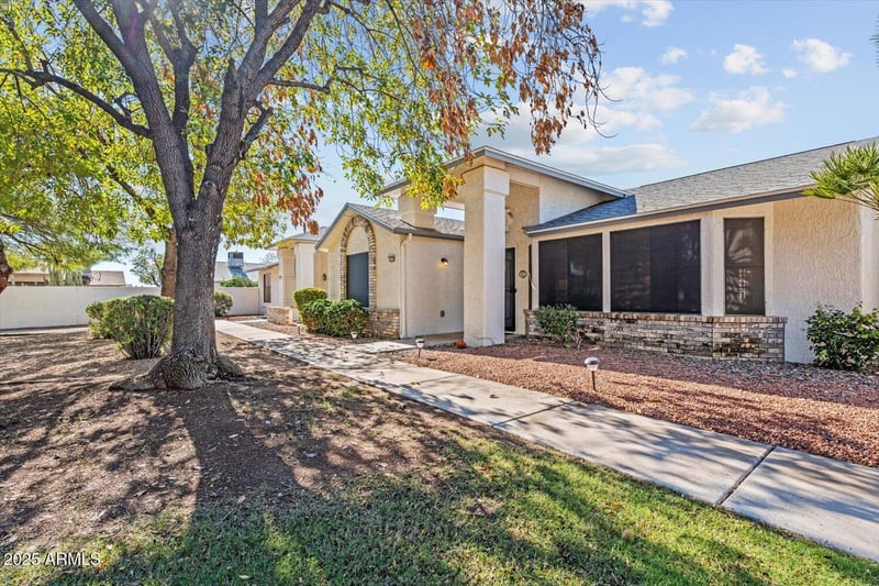 13615 Bolero Dr, Sun City West, AZ 85375