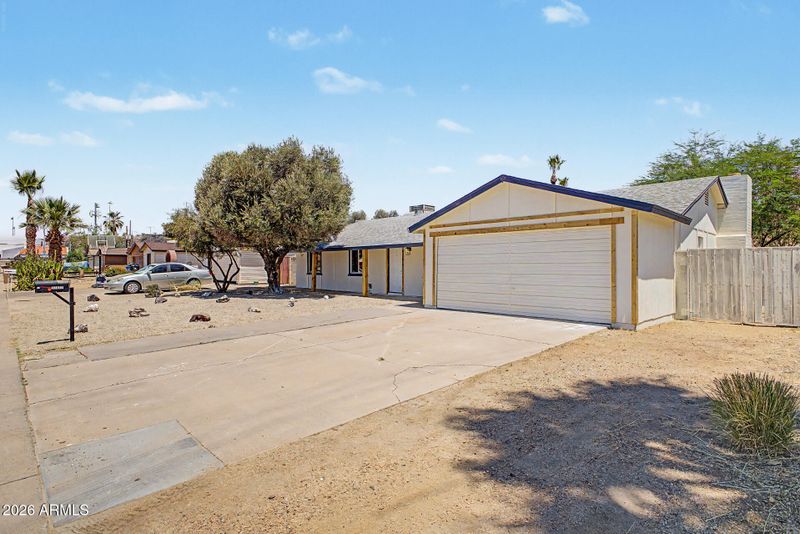 13615 N 18th Dr, Phoenix, AZ 85029