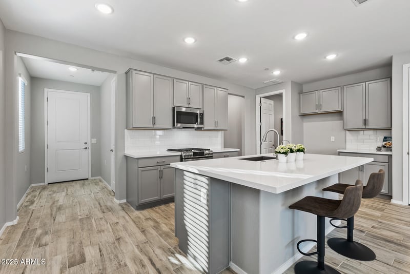13616 Sandridge Dr, Sun City West, AZ 85375