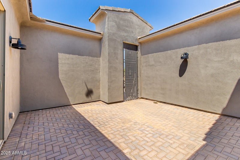 13617 Lucia Dr, Scottsdale, AZ 85262