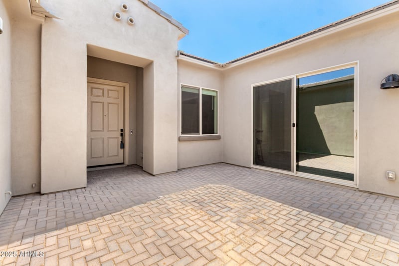 13617 Lucia Dr, Scottsdale, AZ 85262