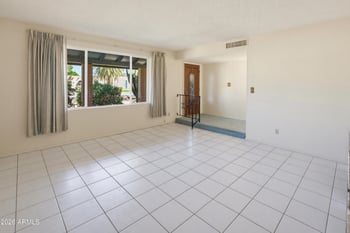 13618 21st Dr, Phoenix, AZ 85029