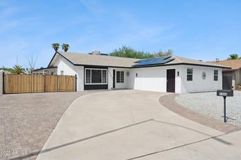 1362 Date --, Mesa, AZ 85210