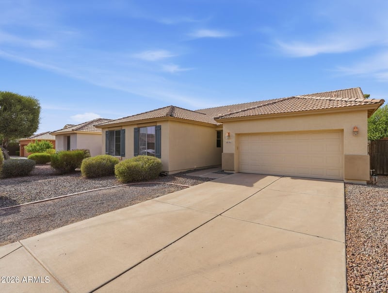 1362 Nardini St, San Tan Valley, AZ 85140