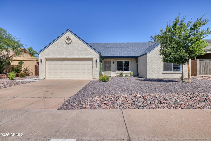 1362 Wickieup Ln, Phoenix, AZ 85024