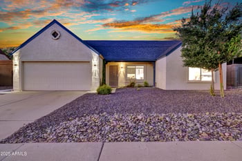 1362 Wickieup Ln, Phoenix, AZ 85024