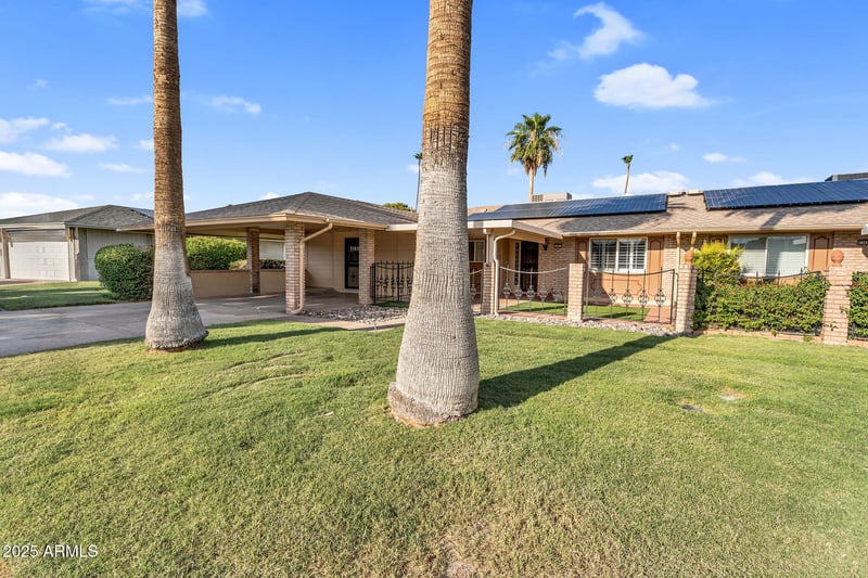 13621 Emberwood Dr, Sun City, AZ 85351