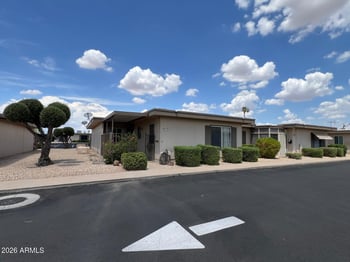 13621 N 98th Ave #F, Sun City, AZ 85351