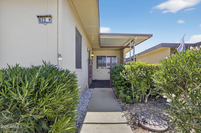 13622 98th Ave #D, Sun City, AZ 85351