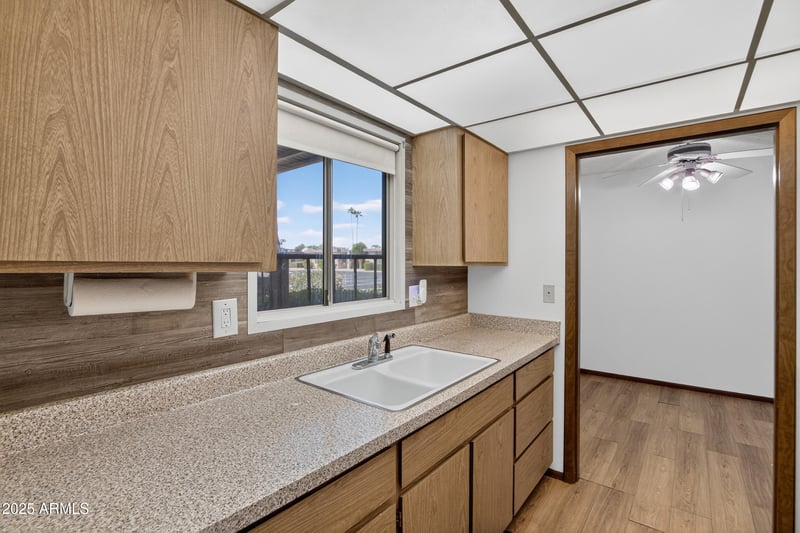13622 98th Ave #D, Sun City, AZ 85351