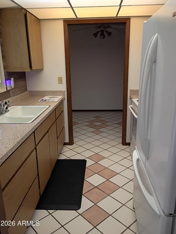 13622 98th Ave #D, Sun City, AZ 85351