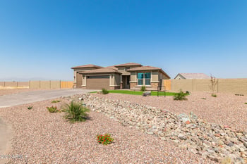 13622 W Sierra Vista Ct, Glendale, AZ 85307