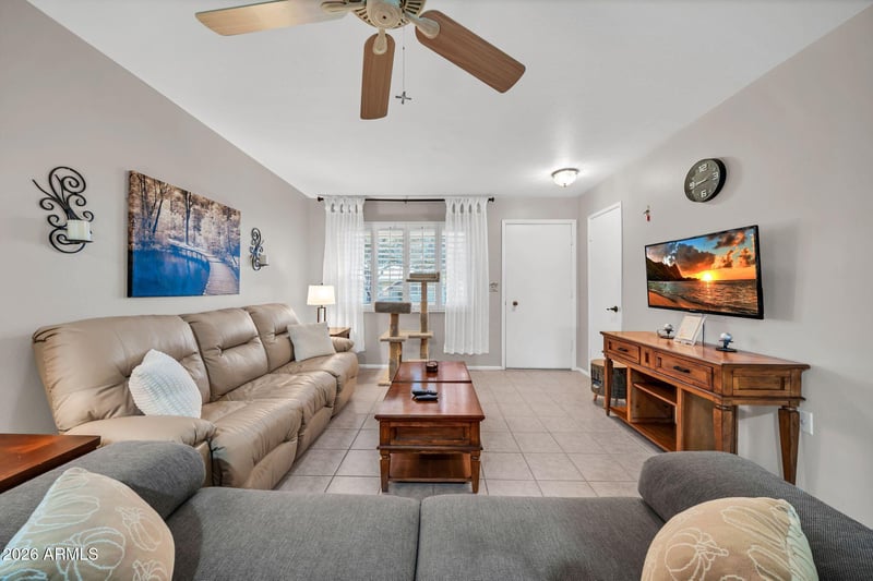 13623 111th Ave, Sun City, AZ 85351