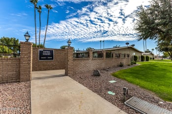 13625 111th Ave, Sun City, AZ 85351
