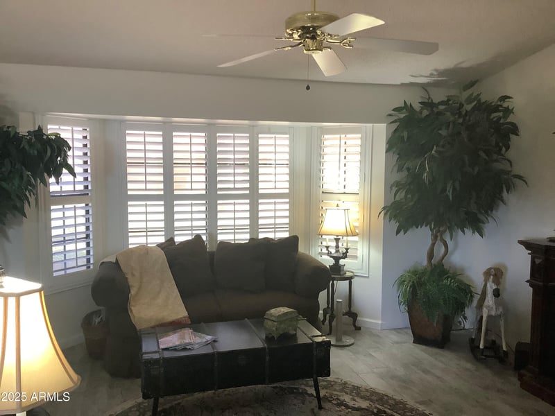 13625 Bolero Dr, Sun City West, AZ 85375