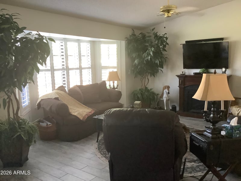 13625 Bolero Dr, Sun City West, AZ 85375