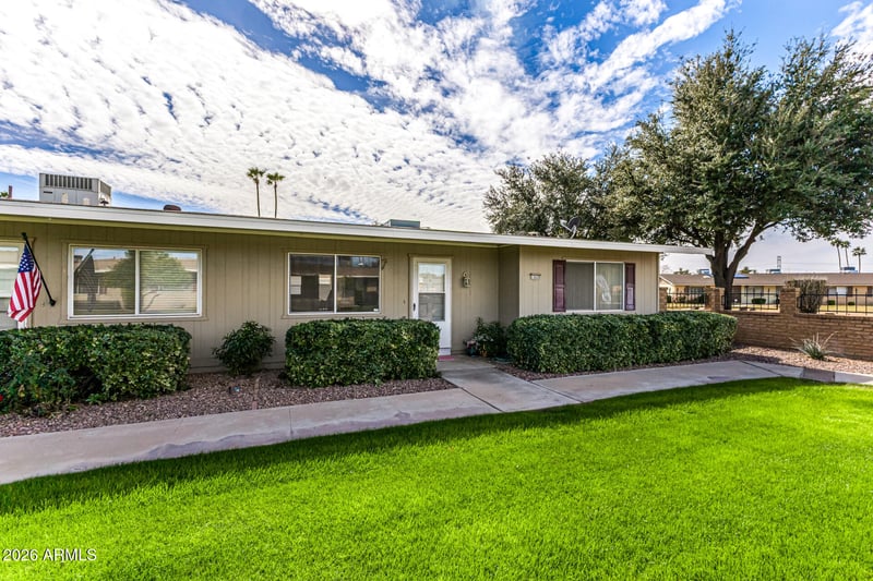 13625 111th Ave, Sun City, AZ 85351