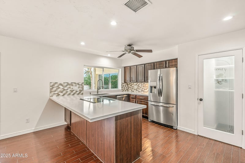 13626 1st St, Phoenix, AZ 85022