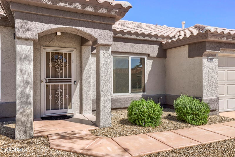 13626 W Cavalcade Dr, Sun City West, AZ 85375