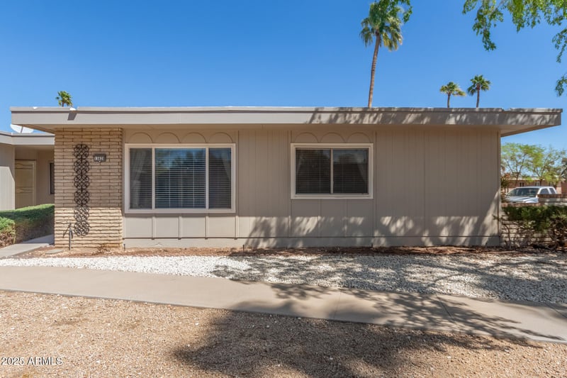 13628 109th Ave, Sun City, AZ 85351
