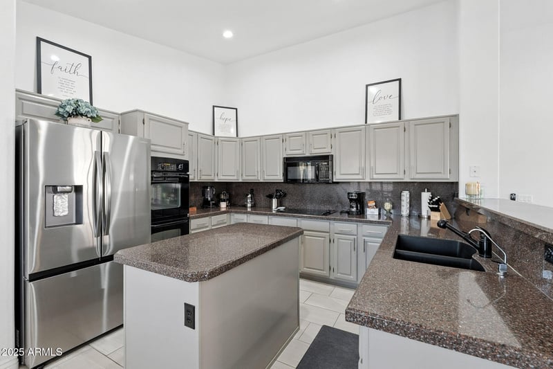 13629 71st Dr, Peoria, AZ 85381