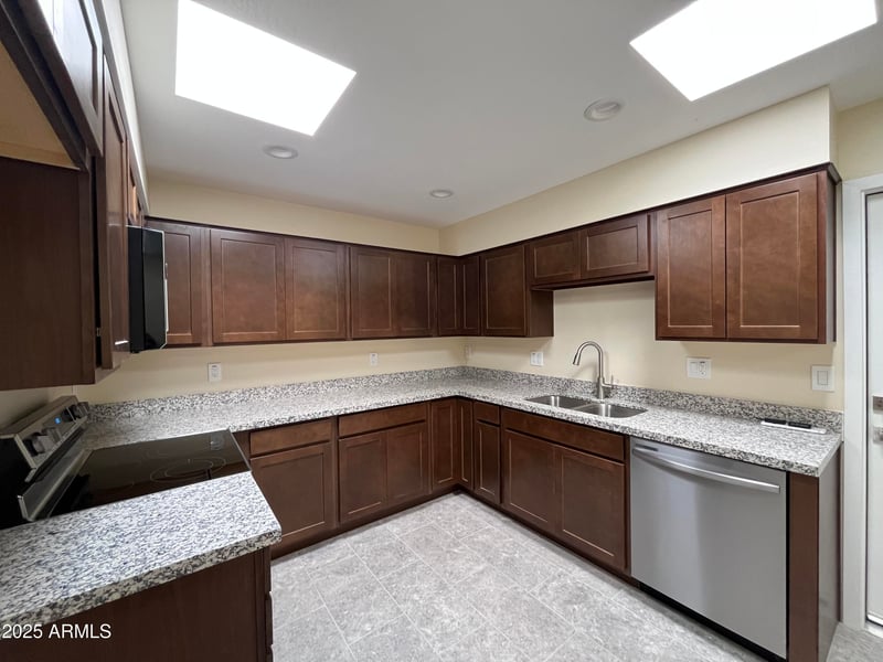 13629 Del Webb Blvd, Sun City, AZ 85351