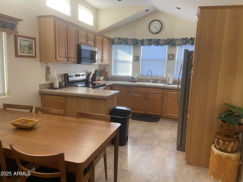 1363 Chesapeake Dr, Apache Junction, AZ 85119